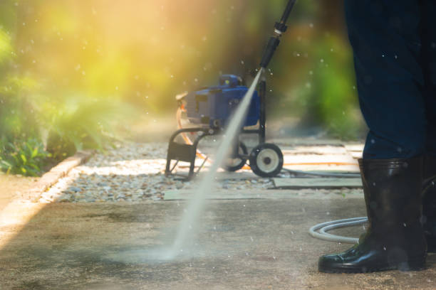 Playground Equipment Cleaning in Plainview, NY
